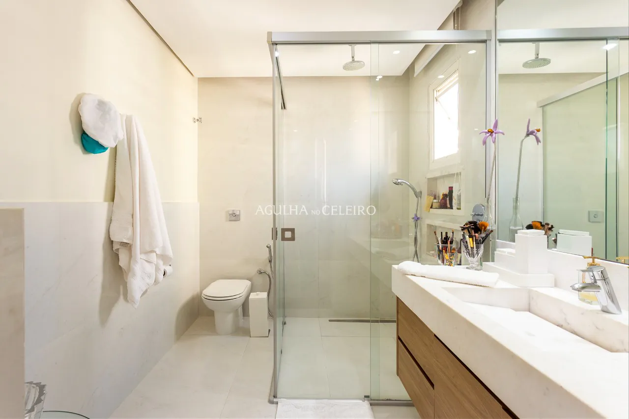 Apartamento à venda em ótima localização no Jardim América. – AP2637