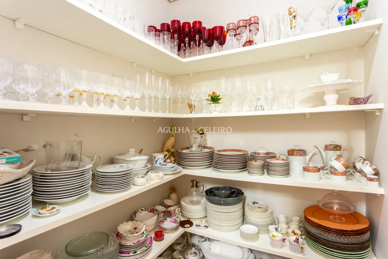 Apartamento à venda em ótima localização no Jardim América. – AP2637