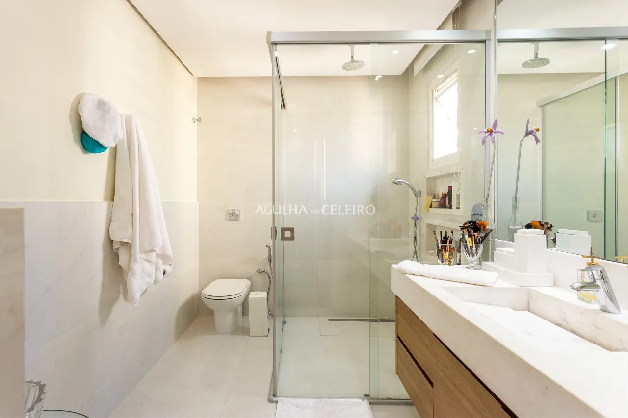 Apartamento à venda em ótima localização no Jardim América. – AP2637