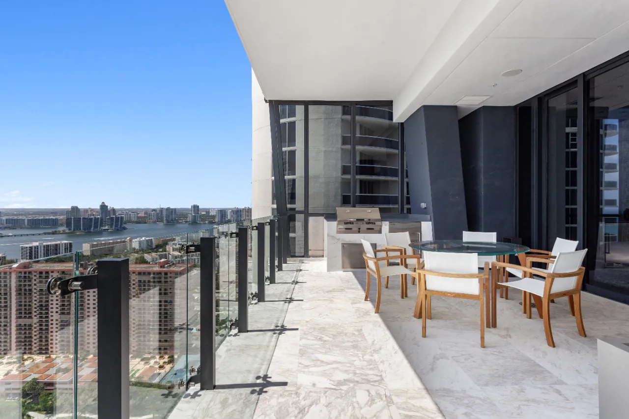 imovel-lindo-em-edificio-exclusivo-para-venda-em-miami-14632-31