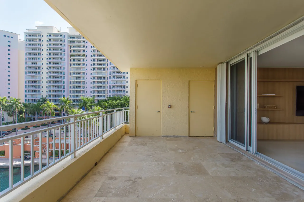 lindo-apartamento-para-venda-em-edificio-prestigiado-em-miami-14640-20