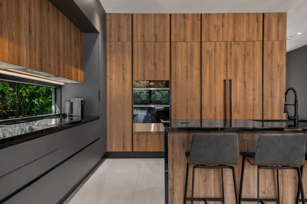 uma-verdadeira-obra-de-arte-para-venda-em-miami-no-parque-holleman-14639-10