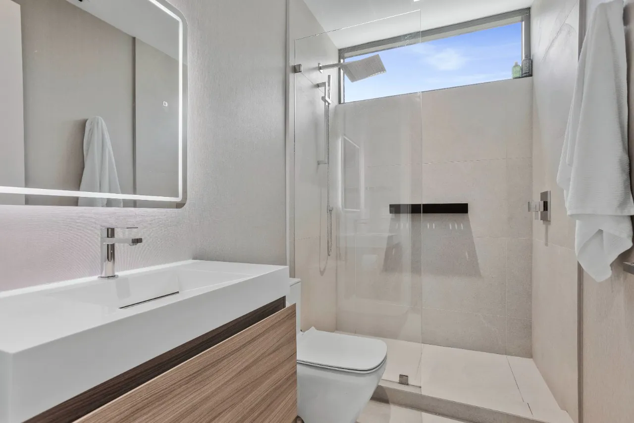 uma-verdadeira-obra-de-arte-para-venda-em-miami-no-parque-holleman-14639-20