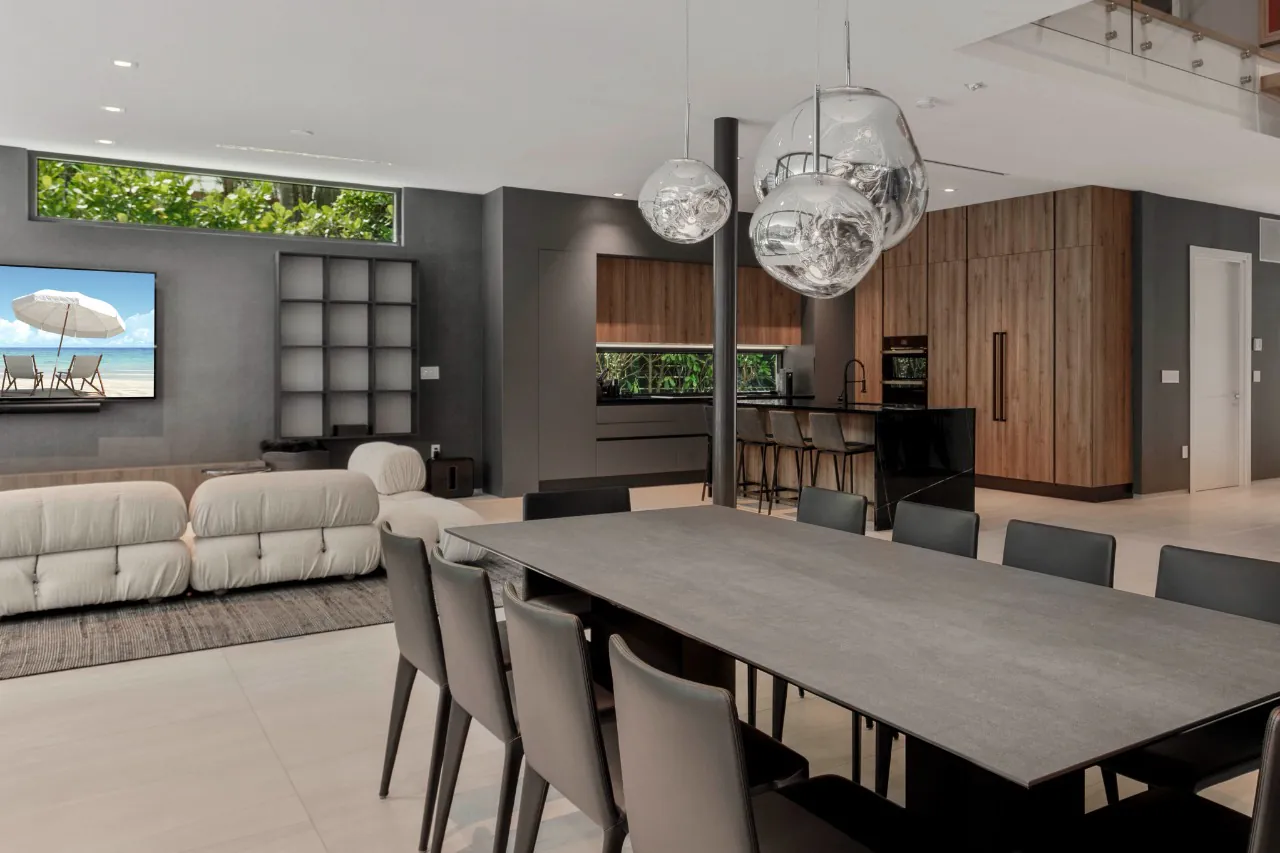 uma-verdadeira-obra-de-arte-para-venda-em-miami-no-parque-holleman-14639-7