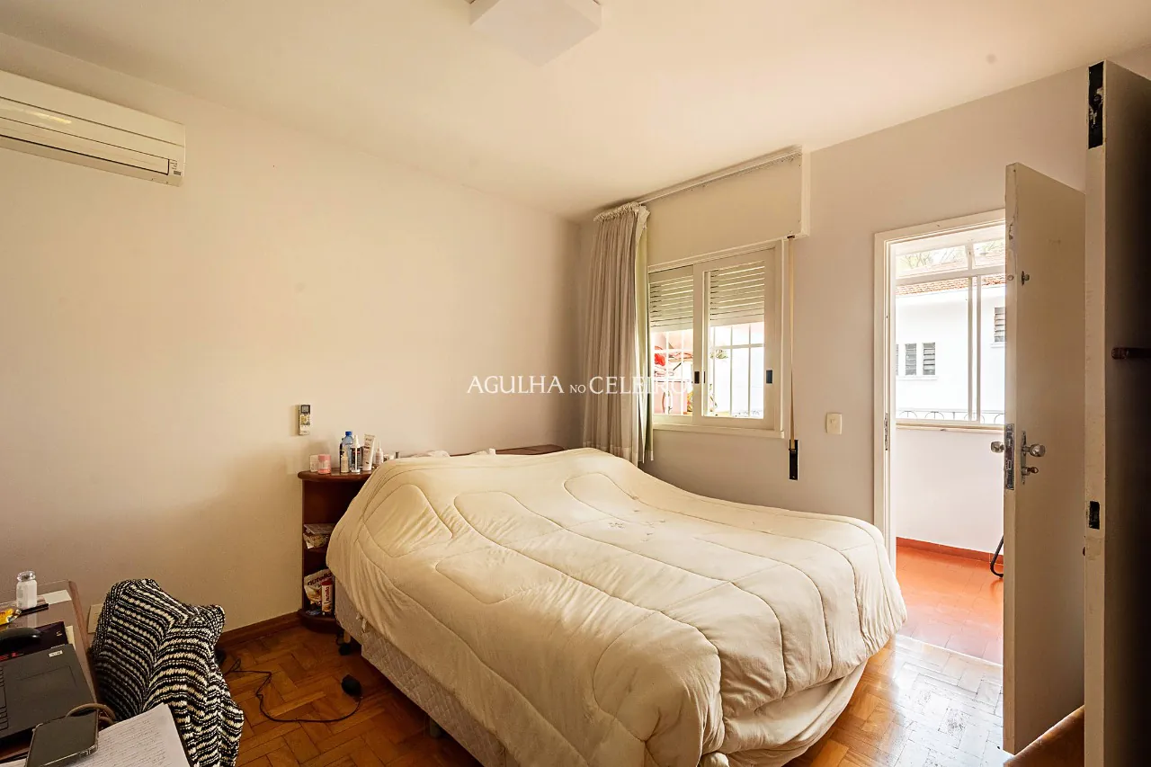 casa-a-venda-no-jardim-paulistano-localizada-em-rua-tranquila-e-segura-14811-16