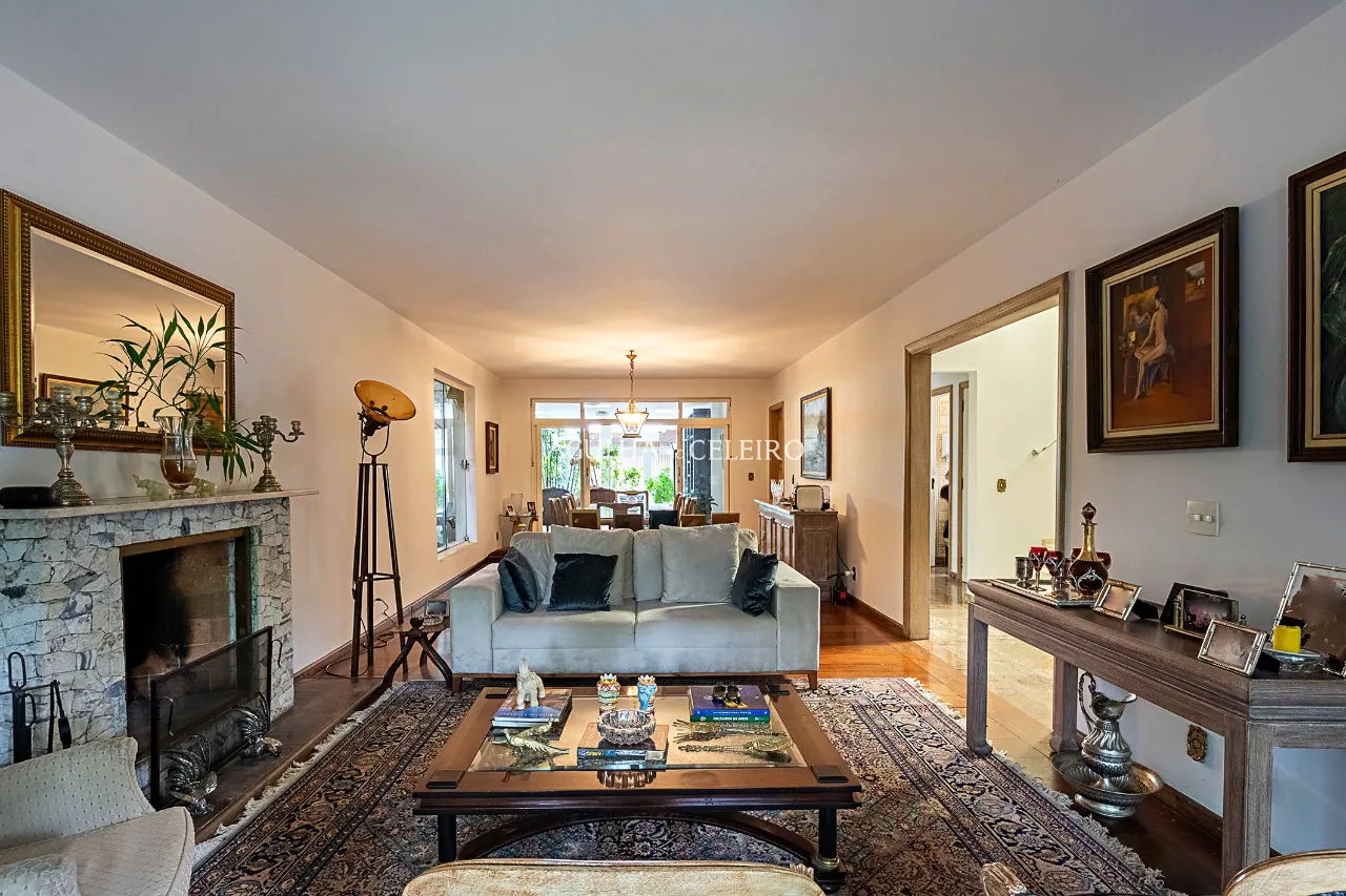 casa-a-venda-no-jardim-paulistano-localizada-em-rua-tranquila-e-segura-14811-3