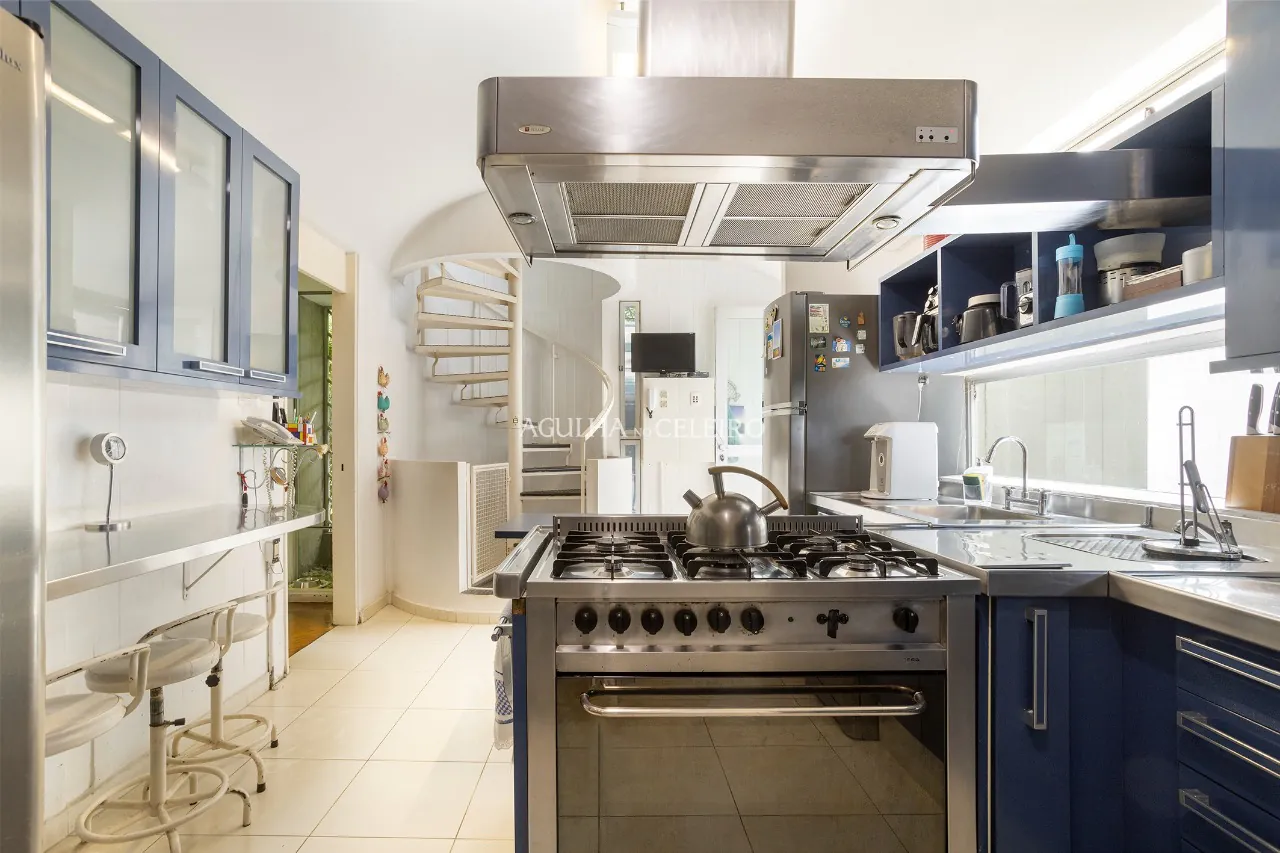 casa-com-720m-de-terreno-a-venda-em-alto-de-pinheiros-14557-14