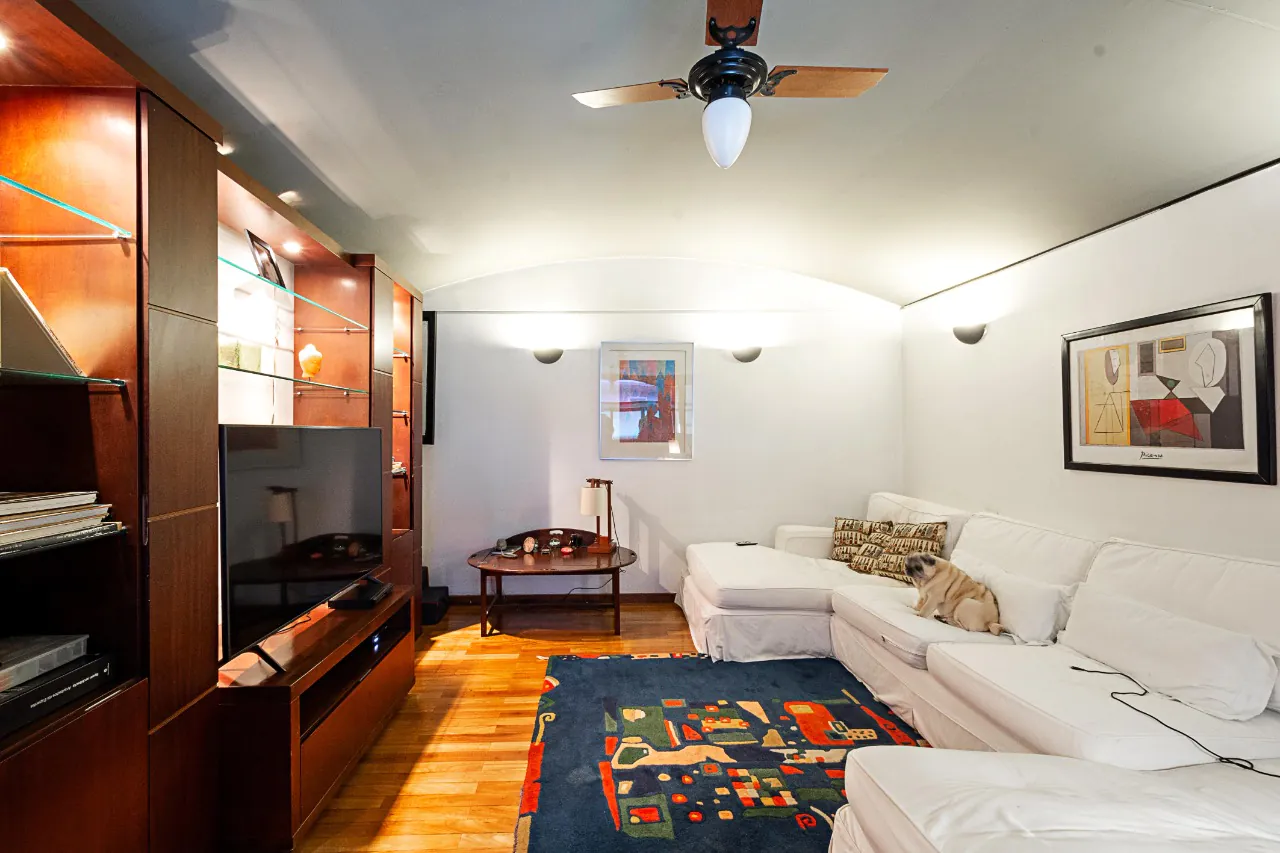 casa-com-piscina-a-venda-no-cidade-jardim-15072-7