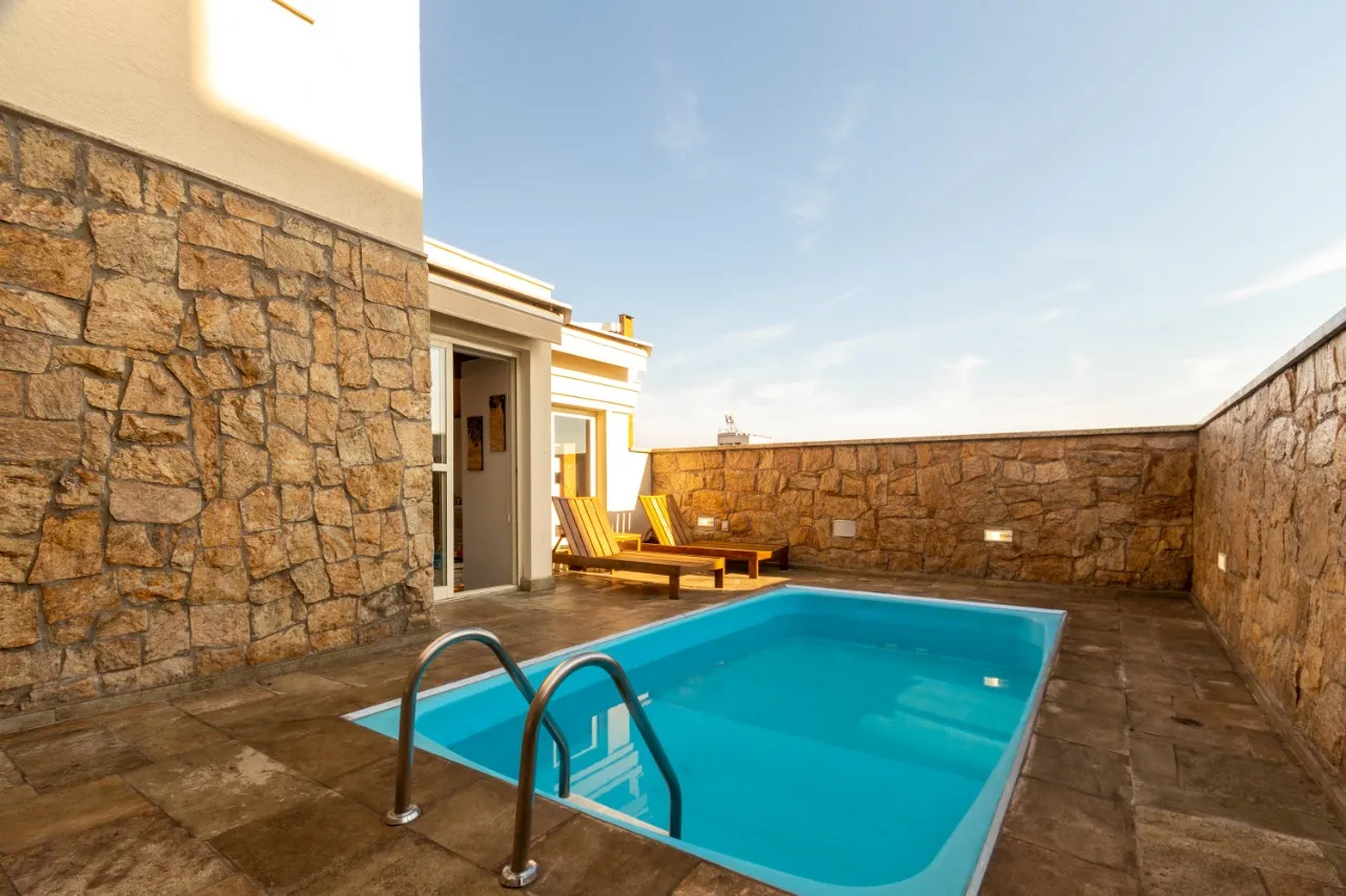 Cobertura duplex com piscina e espaço gourmet para venda em Moema. – 14855
