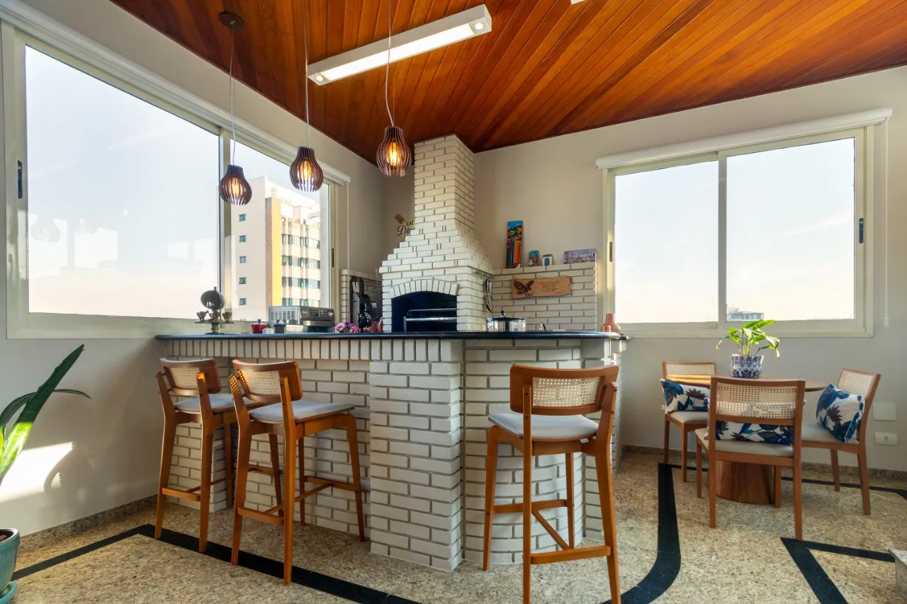 Cobertura duplex com piscina e espaço gourmet para venda em Moema. – 14855