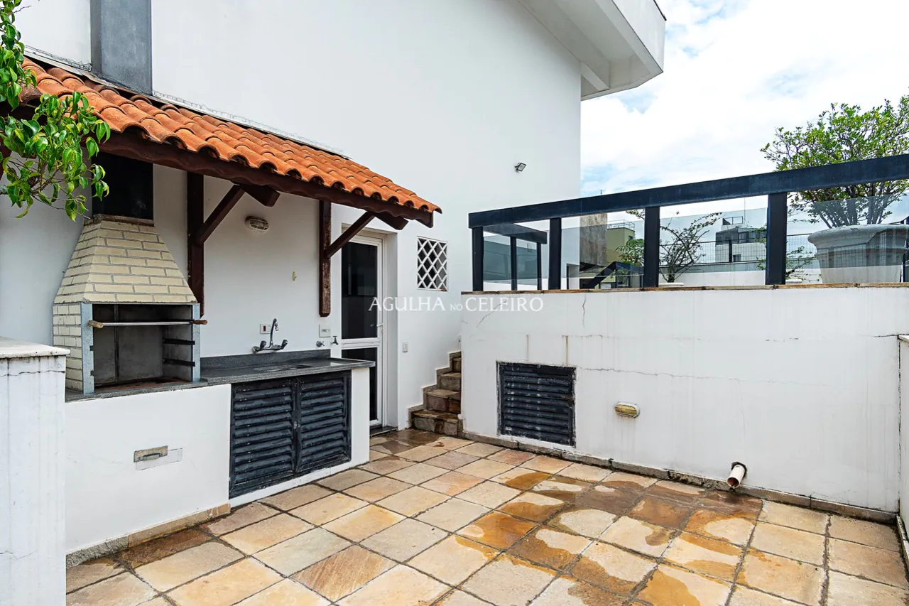 Cobertura com vista 360° à venda em Moema. – CO0445 - H_K06161