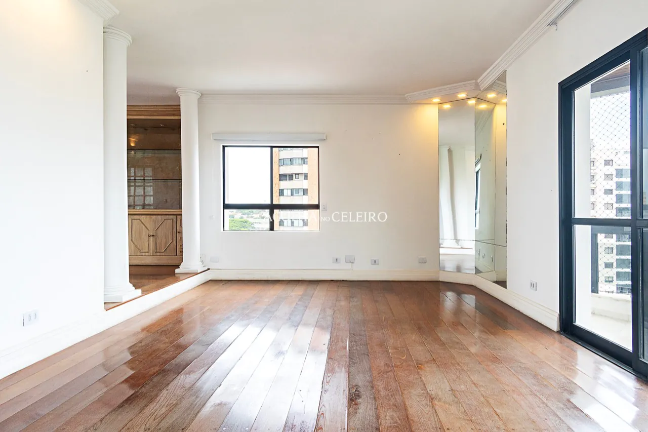 Cobertura com vista 360° à venda em Moema. – CO0445 - H_K05965