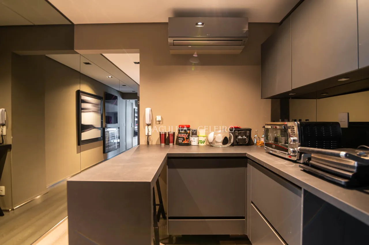 Cobertura com piscina perto do Parque do Povo à venda no Itaim Bibi – CO0904