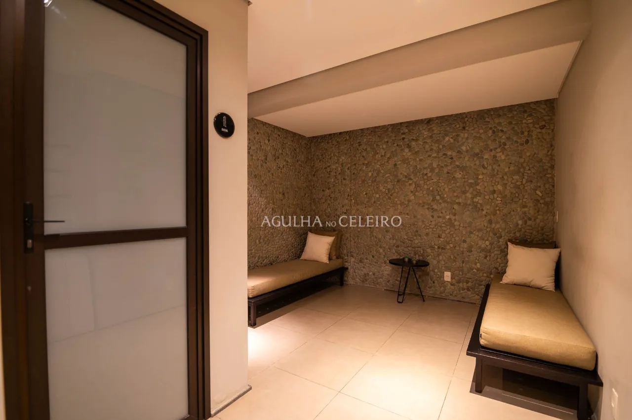 Cobertura com piscina perto do Parque do Povo à venda no Itaim Bibi – CO0904