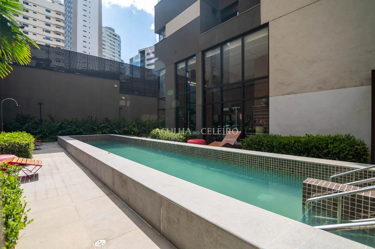 Cobertura com piscina perto do Parque do Povo à venda no Itaim Bibi – CO0904