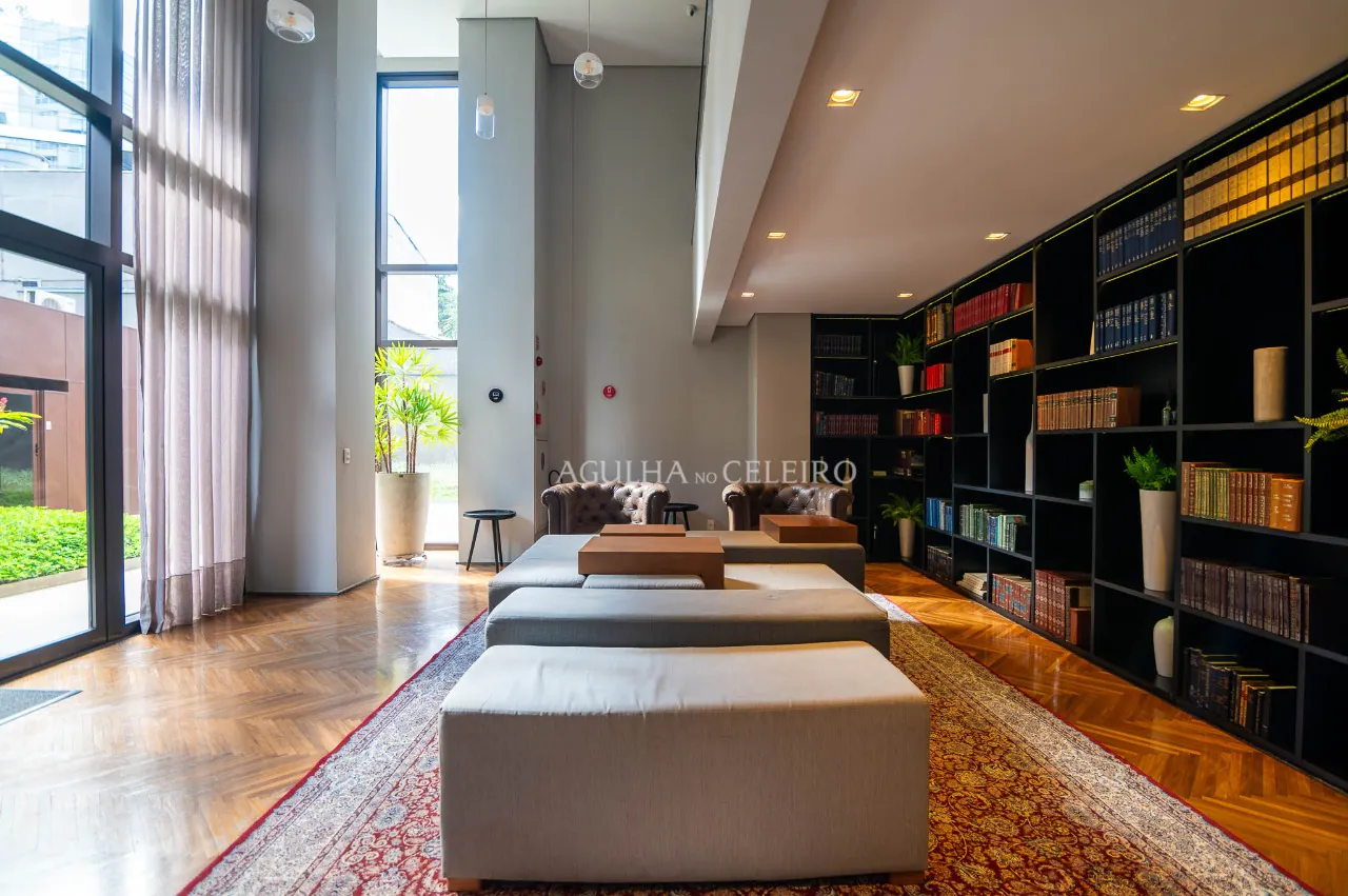 Cobertura com piscina perto do Parque do Povo à venda no Itaim Bibi – CO0904