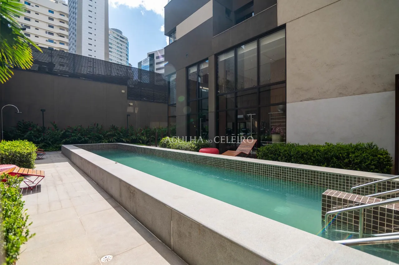 Cobertura com piscina perto do Parque do Povo à venda no Itaim Bibi – CO0904