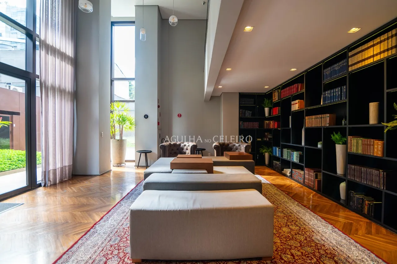 Cobertura com piscina perto do Parque do Povo à venda no Itaim Bibi – CO0904