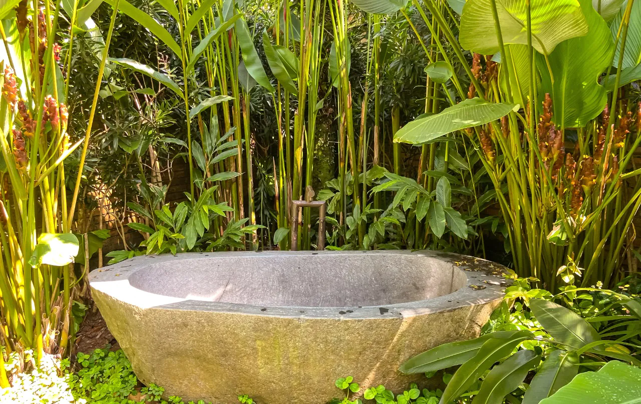 um-refugio-contemporaneo-na-praia-da-baleia-para-venda-15088-13