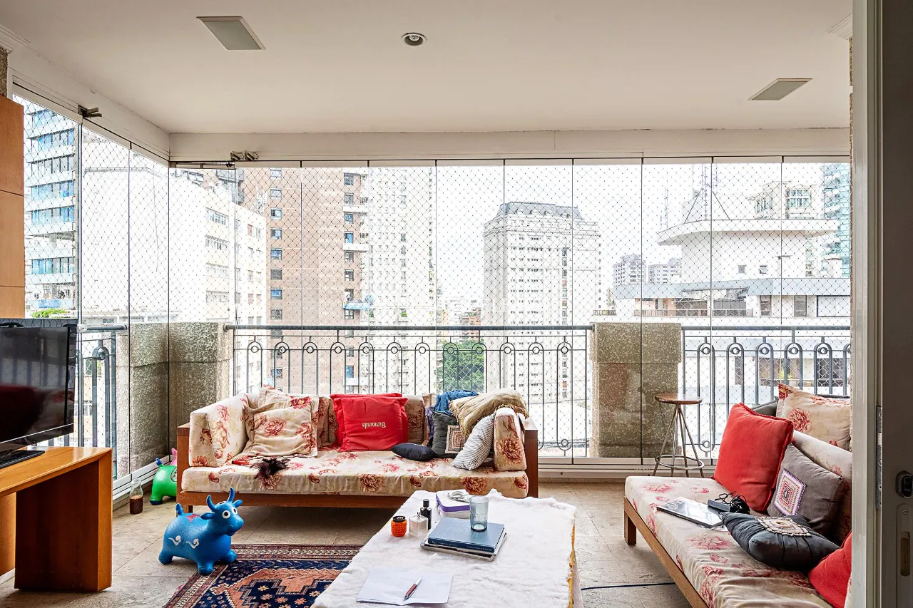 vista-permamente-em-bairro-familiar-e-arborizado-no-itaim-14638-3