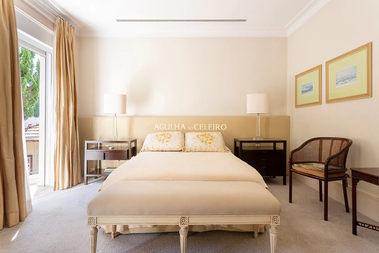 casa-unica-e-espacosa-muito-bem-localizada-a-venda-na-vila-nova-conceicao-15518-13