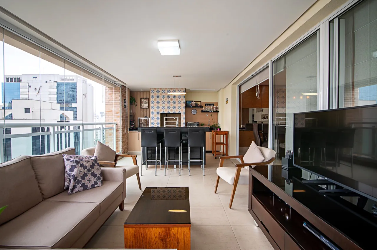 Apartamento com varanda gourmet à venda no Itaim Bibi – 9105 - DSC_5015-HDR