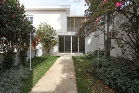Casa reformada à venda no Jardim Paulista. – CA0665 - imovel-21840-22-transformed