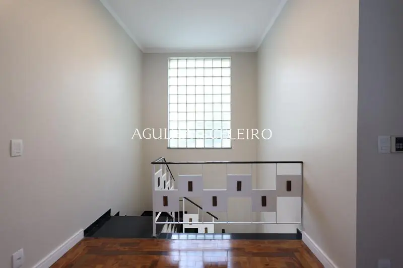 Casa reformada à venda no Jardim Paulista. – CA0665