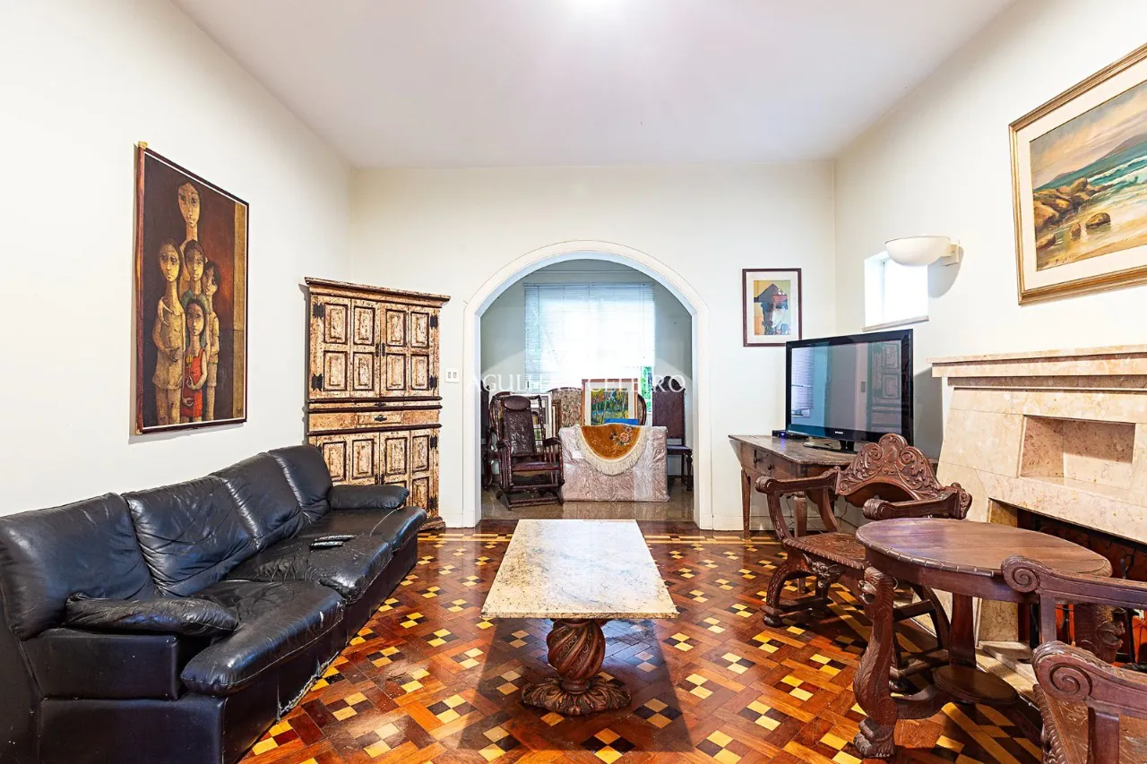 casa-espacosa-a-venda-no-jardim-paulistano-15898-2