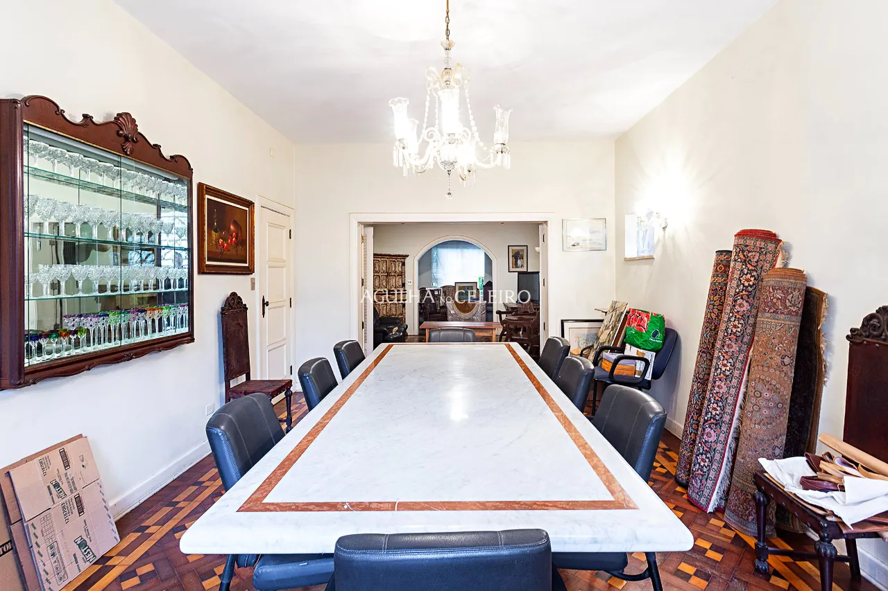 casa-espacosa-a-venda-no-jardim-paulistano-15898-4