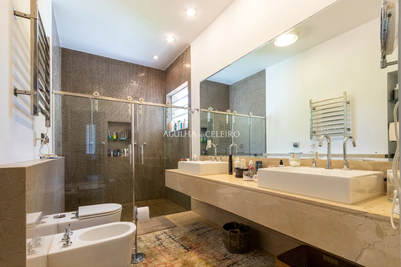 Casa dos sonhos com área externa à venda na Vila Madalena – 12056 - IMG_1175