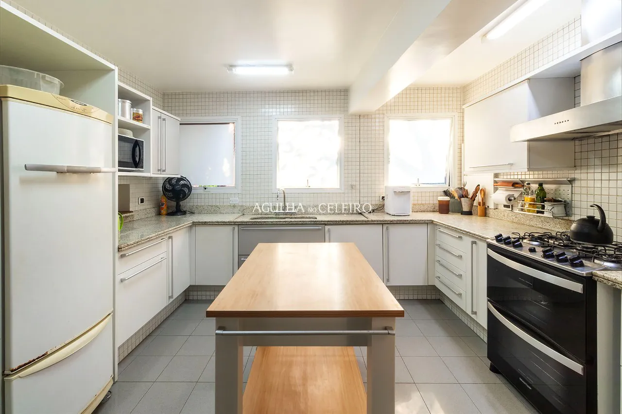 Venda/Jardim Guedala: Excelente casa com muito conforto e lazer ! – 13620 - IMG_2033