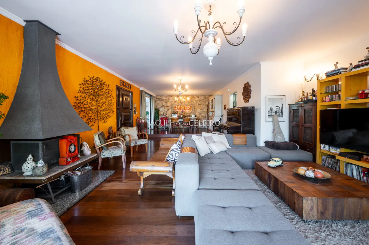 Linda casa em localização privilegiada – 13966 - DSC_6024