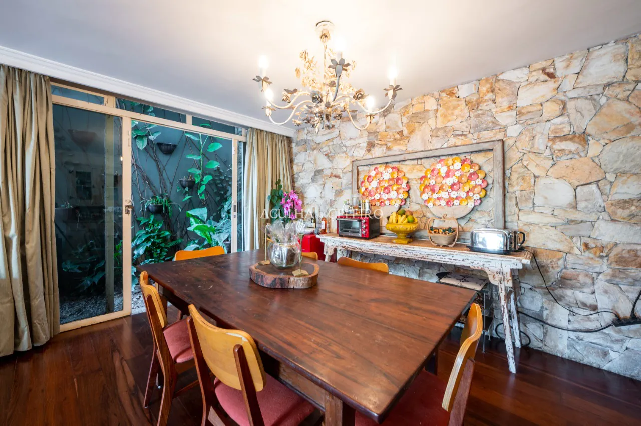 Linda casa em localização privilegiada – 13966 - DSC_6043