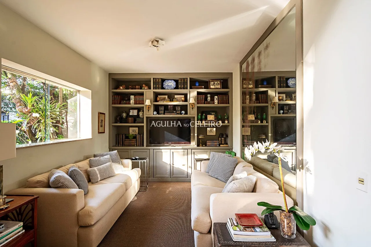 Casa deliciosa numa das melhores ruas do Jardim Paulista – 14545