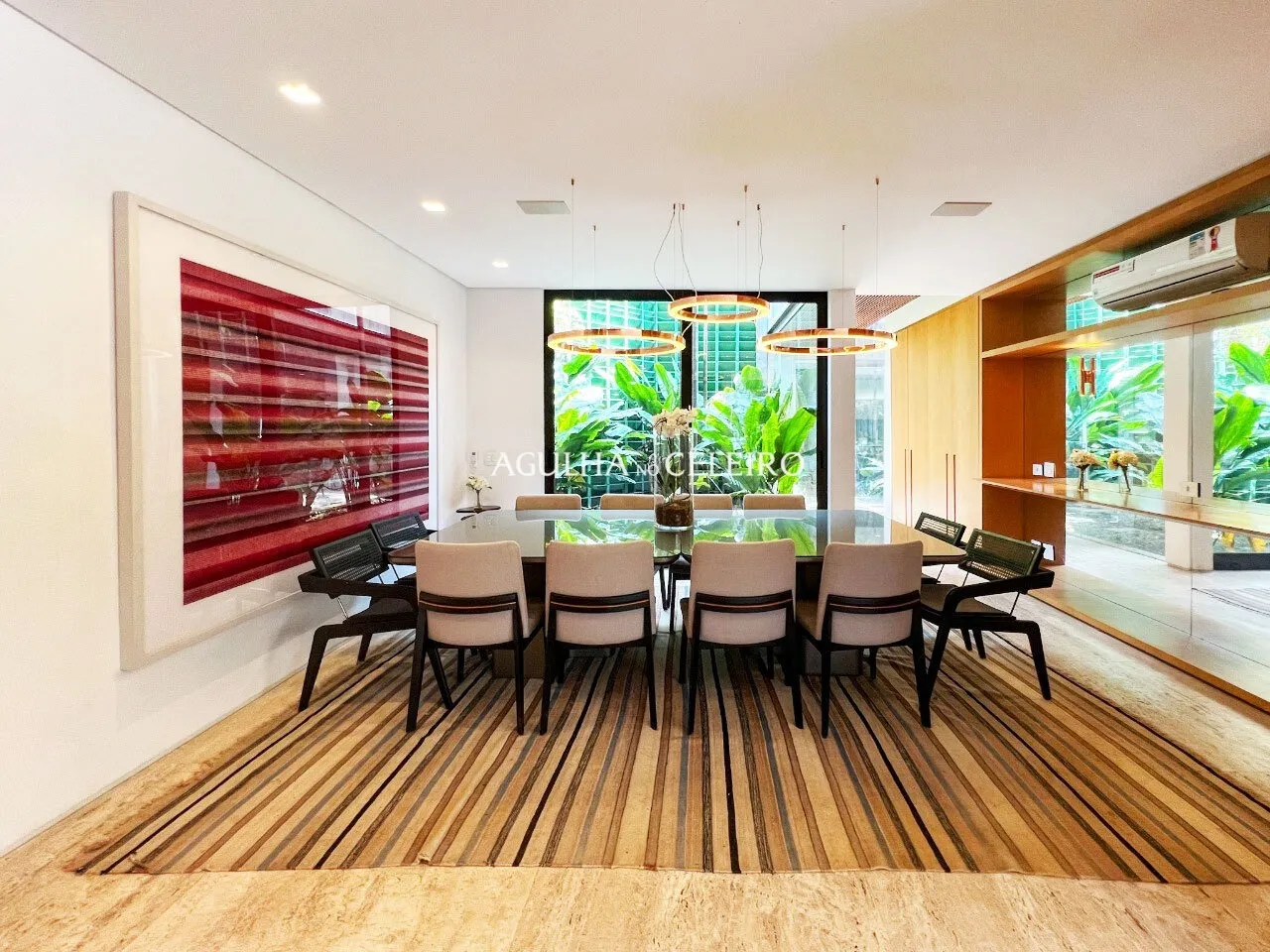 Deslumbrante casa em rua tranquila e segura no Jardim América – 15001 - imovel-35362-27