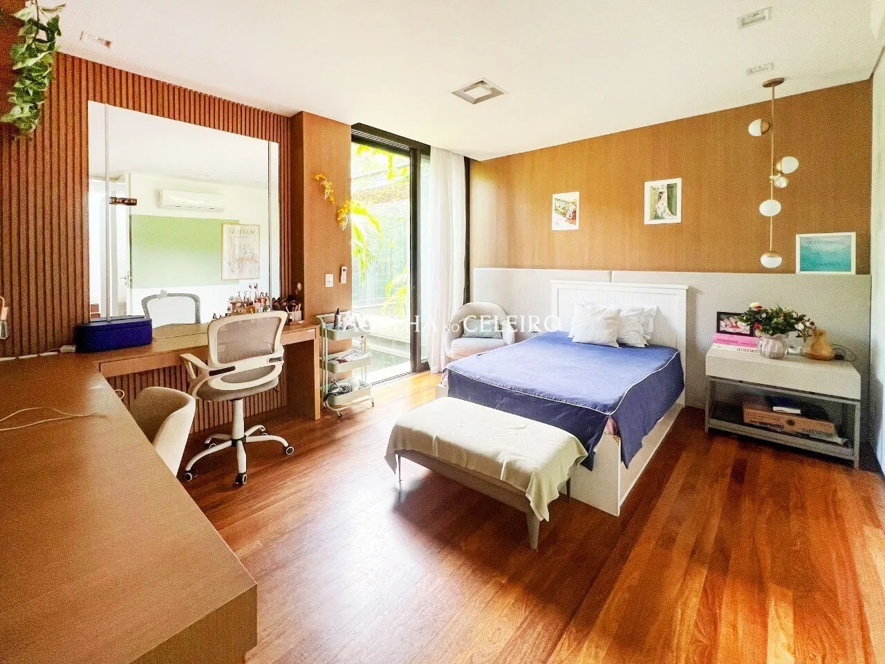 Deslumbrante casa em rua tranquila e segura no Jardim América – 15001 - imovel-35362-32