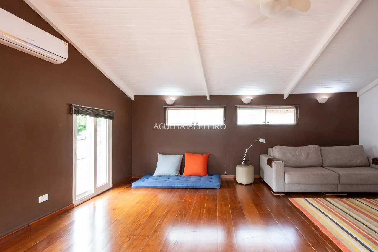 Belíssima casa com muito espaço e aconchego! – 15899 - DSC_2459