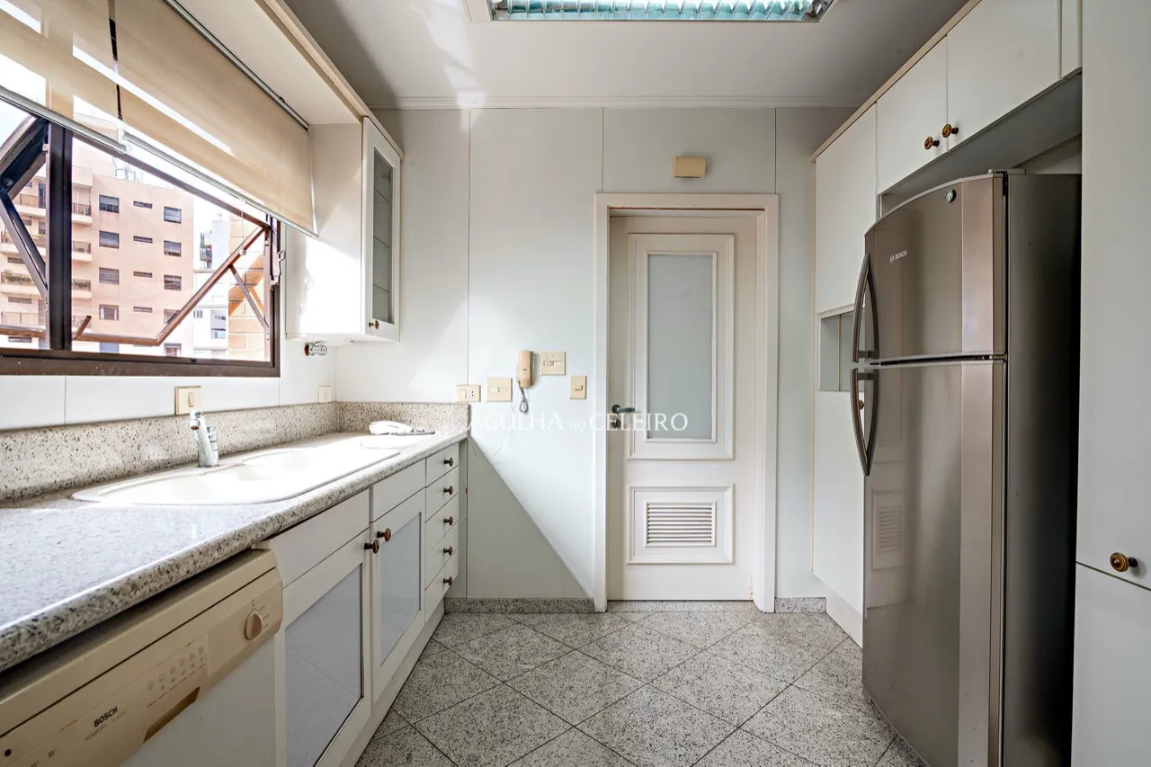 Apartamento a Venda na melhor rua da Vila Nova Conceicao – 16431 - Apartamento-Vila-Nova-Conceicao-Agulha-No-Celeiro9505