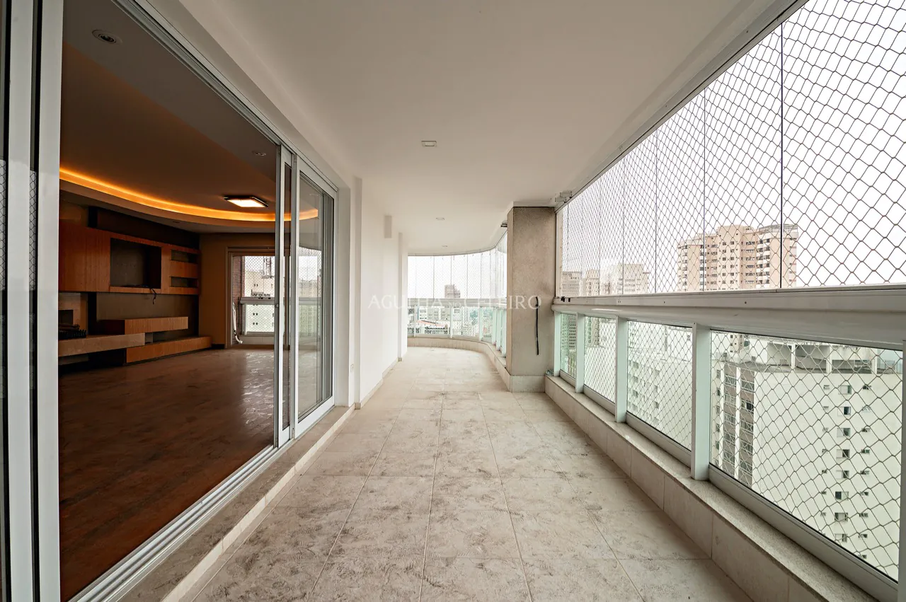 Apartamento com varanda gourmet e vista ampla urbana num prédio com Lazer – 16596 - DSC_1227