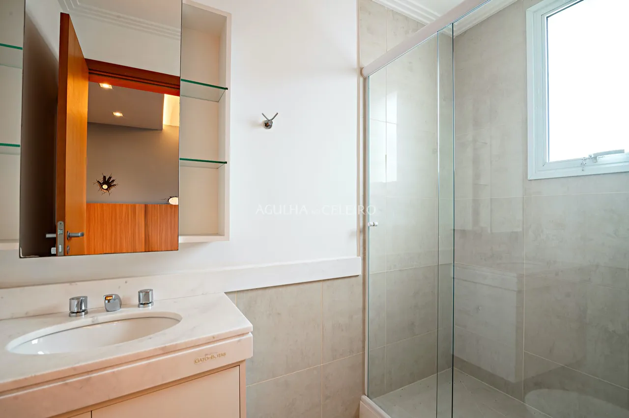 Apartamento com varanda gourmet e vista ampla urbana num prédio com Lazer – 16596 - DSC_1252