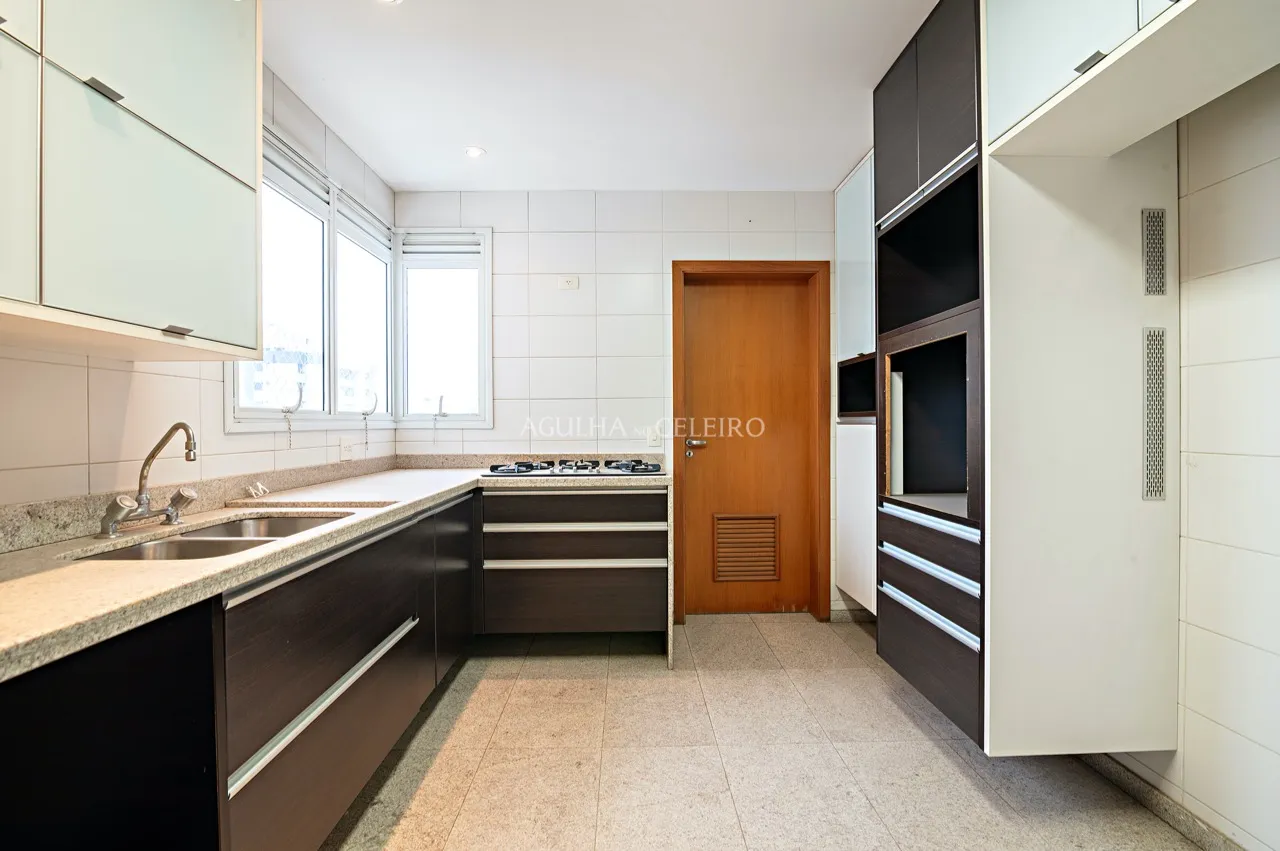 Apartamento com varanda gourmet e vista ampla urbana num prédio com Lazer – 16596 - DSC_1275