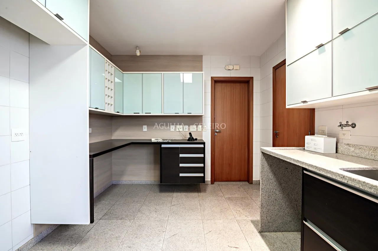 Apartamento com varanda gourmet e vista ampla urbana num prédio com Lazer – 16596 - DSC_1281