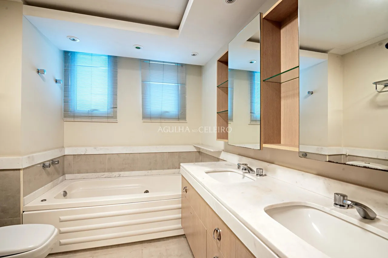 Apartamento com varanda gourmet e vista ampla urbana num prédio com Lazer – 16596 - DSC_1266