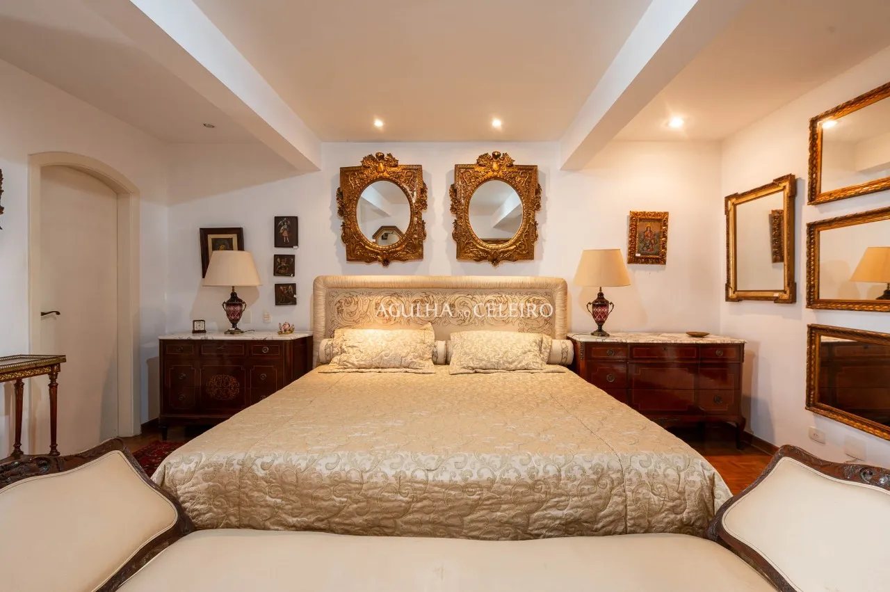 Apartamento amplo e com varanda para reforma na melhor rua do Jardim Paulista – 21158