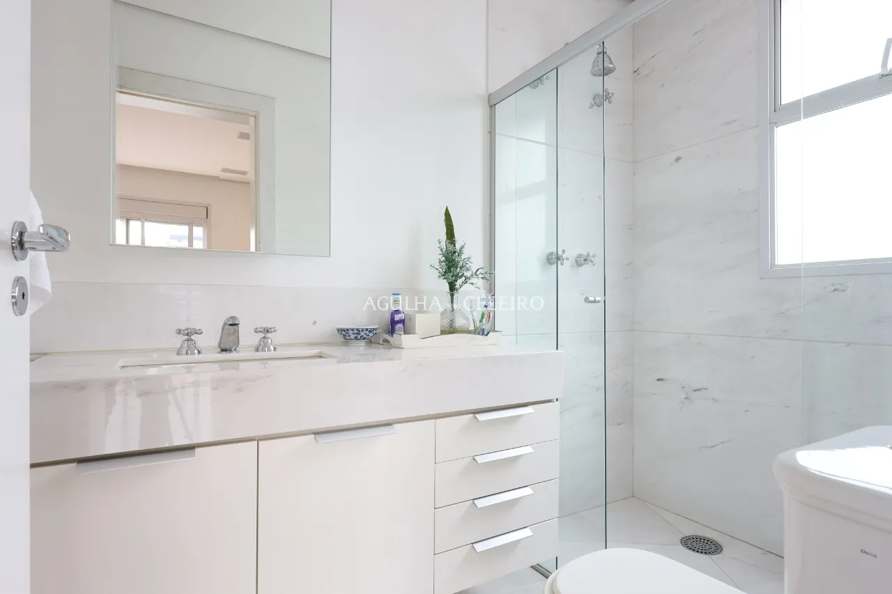 Venda/Jardim Paulista: Prédio cobiçado em excelente localização no coração do bairro. – 9176 - MAC_9574