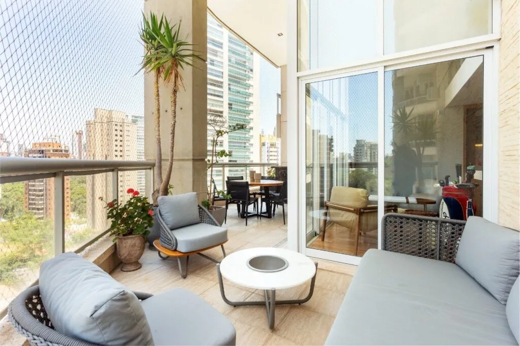 Apartamento lindo com pé no parque à venda na Vila Nova Conceição. – AP8404