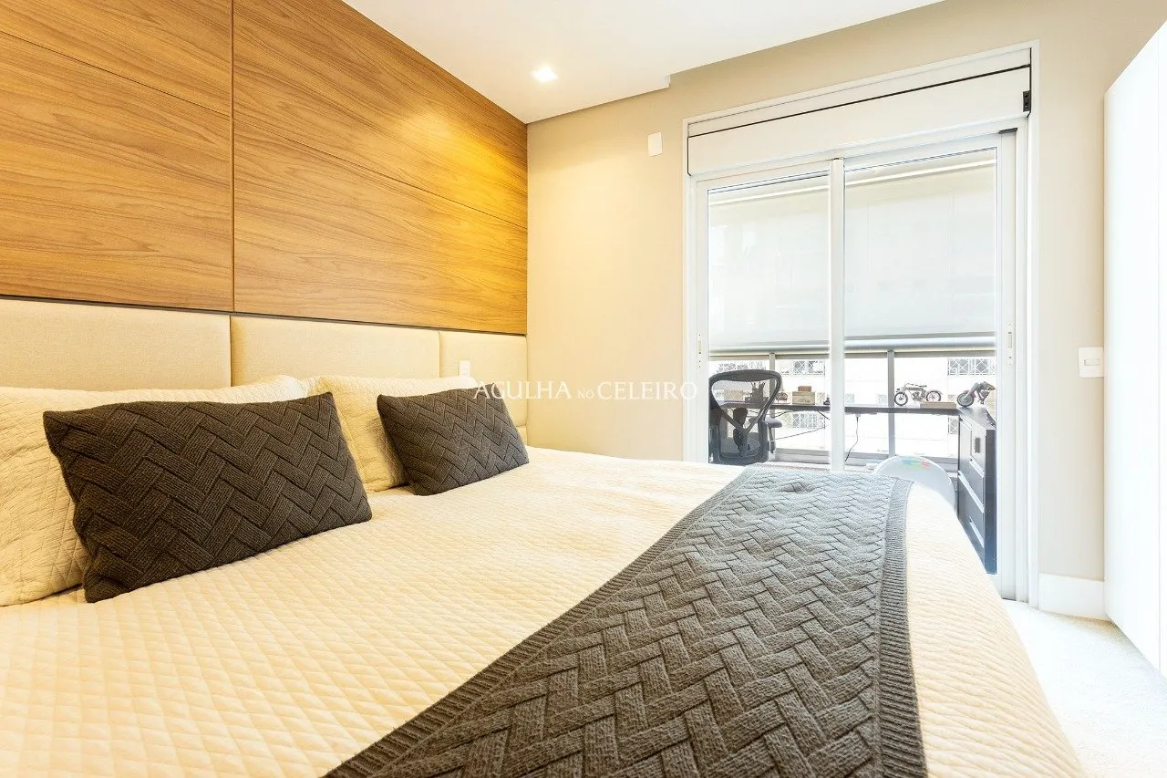 Apartamento lindo com pé no parque à venda na Vila Nova Conceição. – AP8404