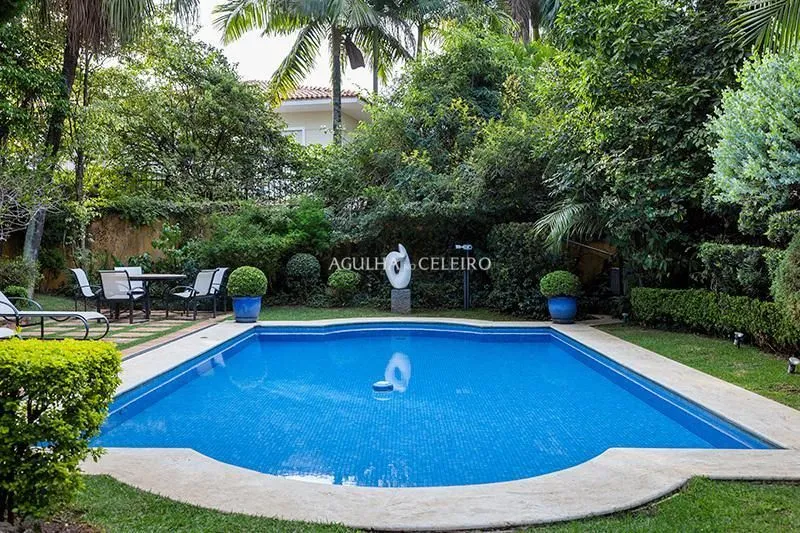 Venda/Jardim América: Casa década 40 modernizada e restaurada por arquiteto de renome Sig Bergamin – CA1082