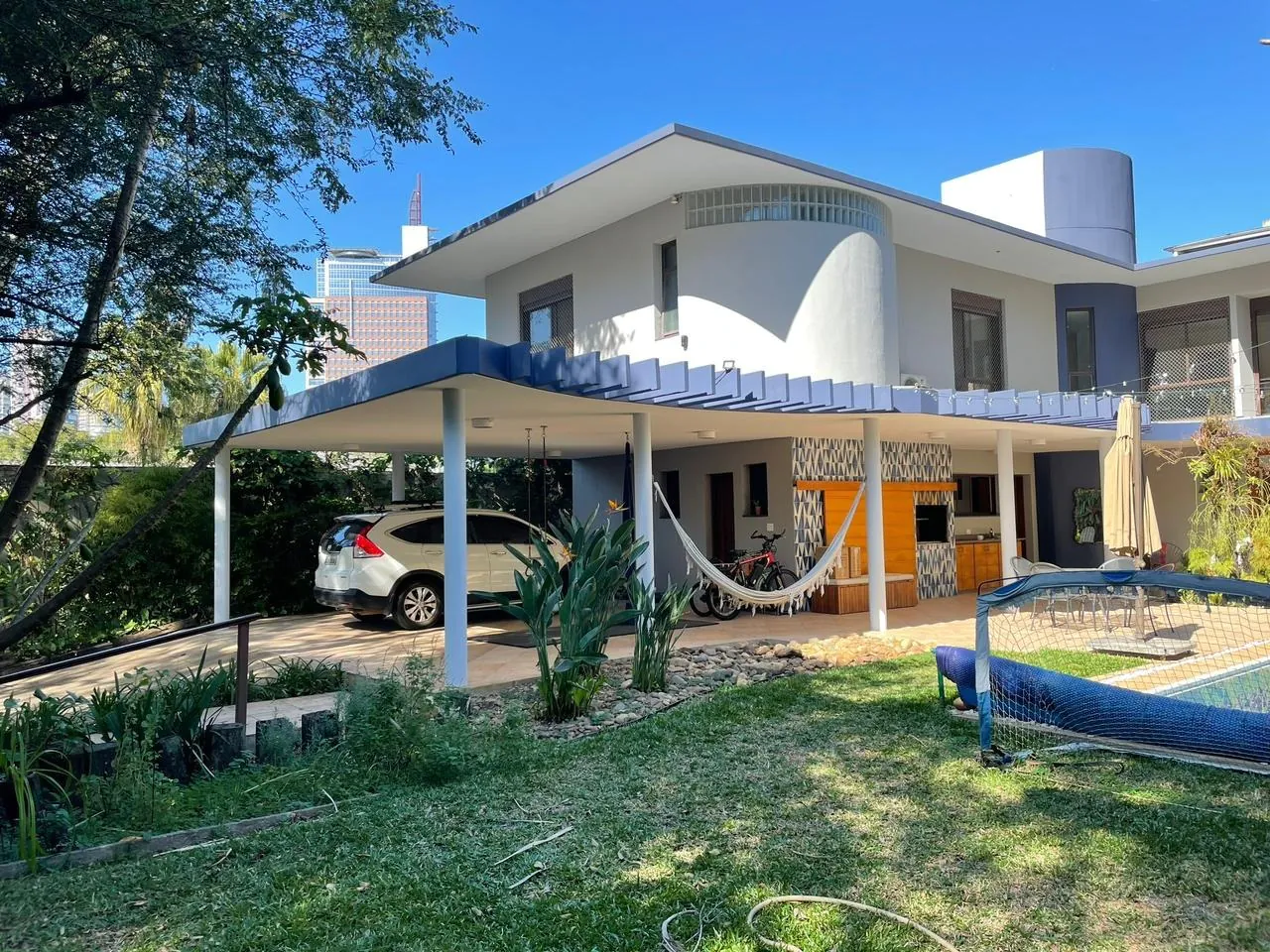 Venda/Alto de Pinheiros: verão o ano inteiro – CA1106